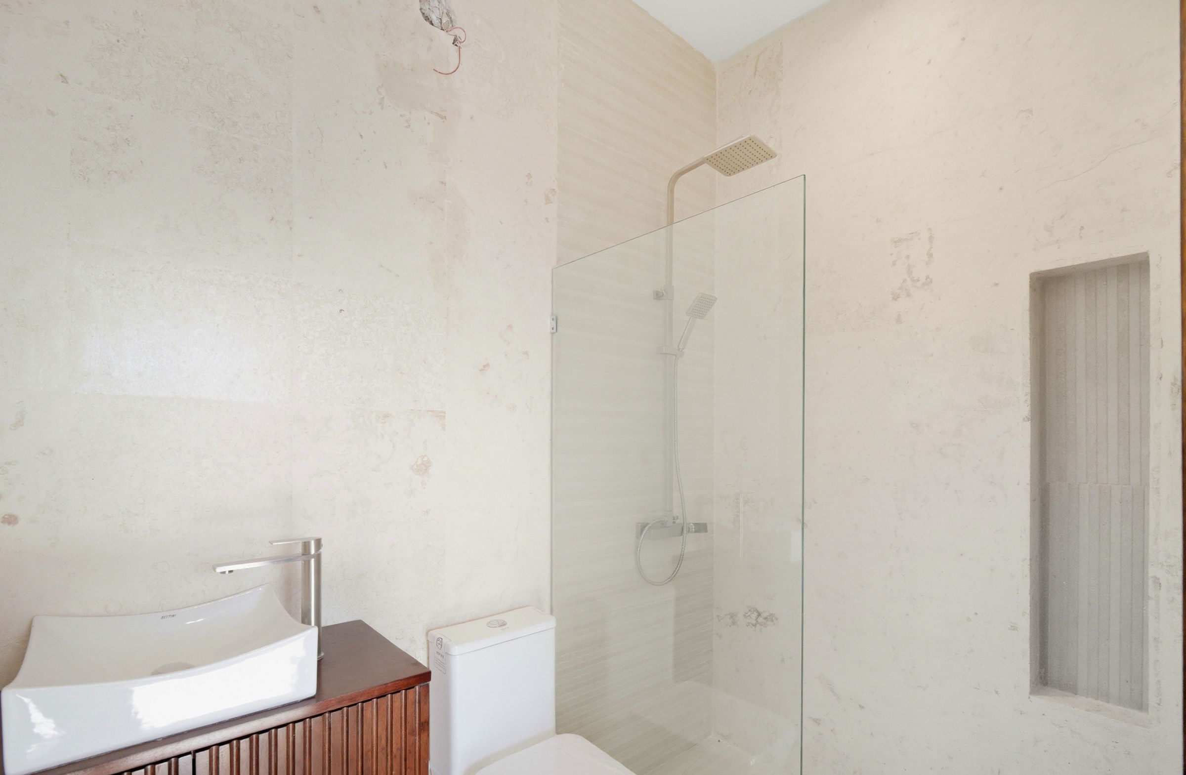 Exclusive Modern Townhouses | Only 2 Units Left!