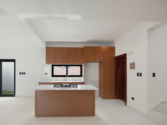 Exclusive Modern Townhouses | Only 2 Units Left!