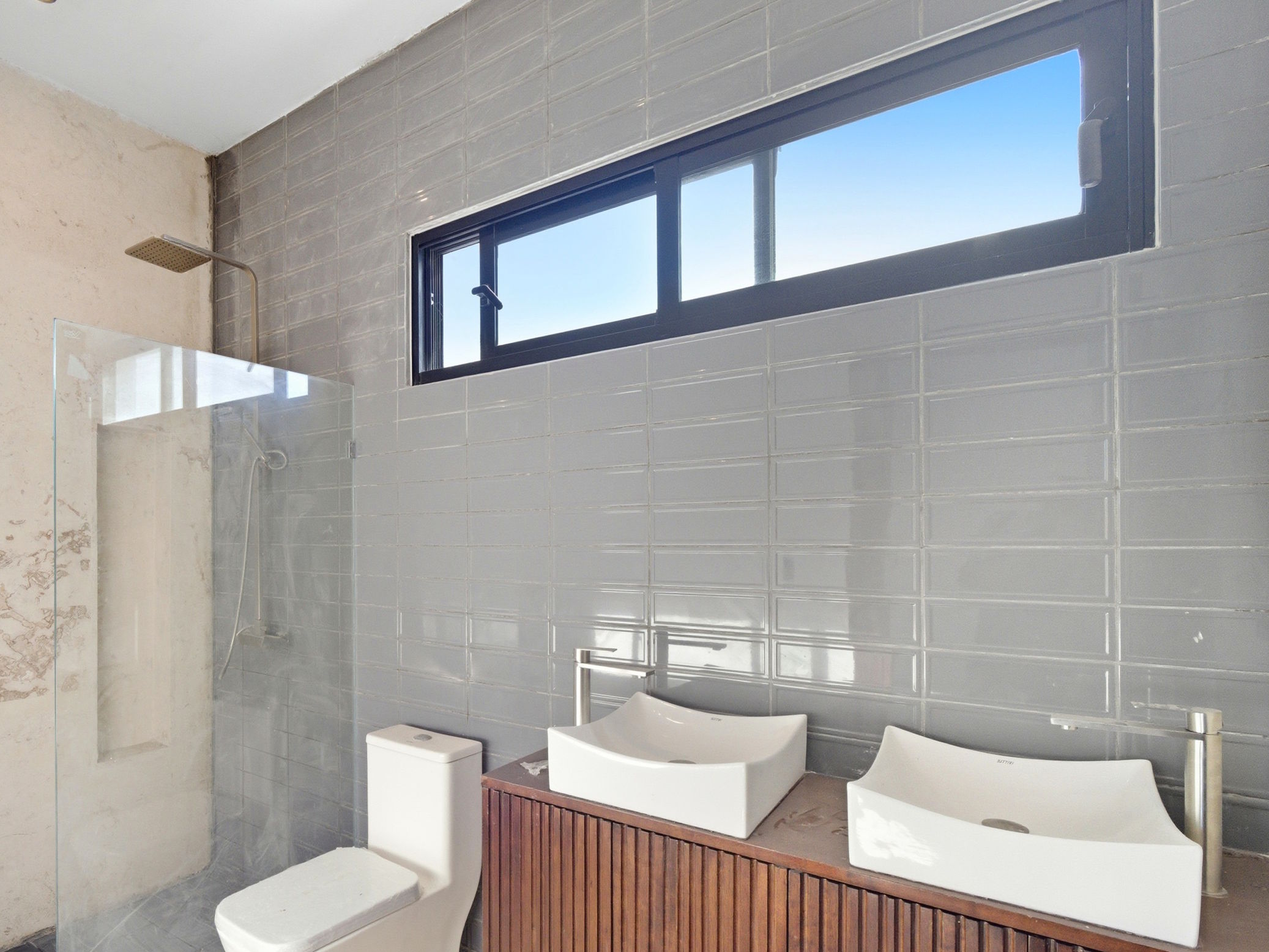 Exclusive Modern Townhouses | Only 2 Units Left!